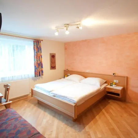 Haus Fritzenwallner 2 * Wagrain